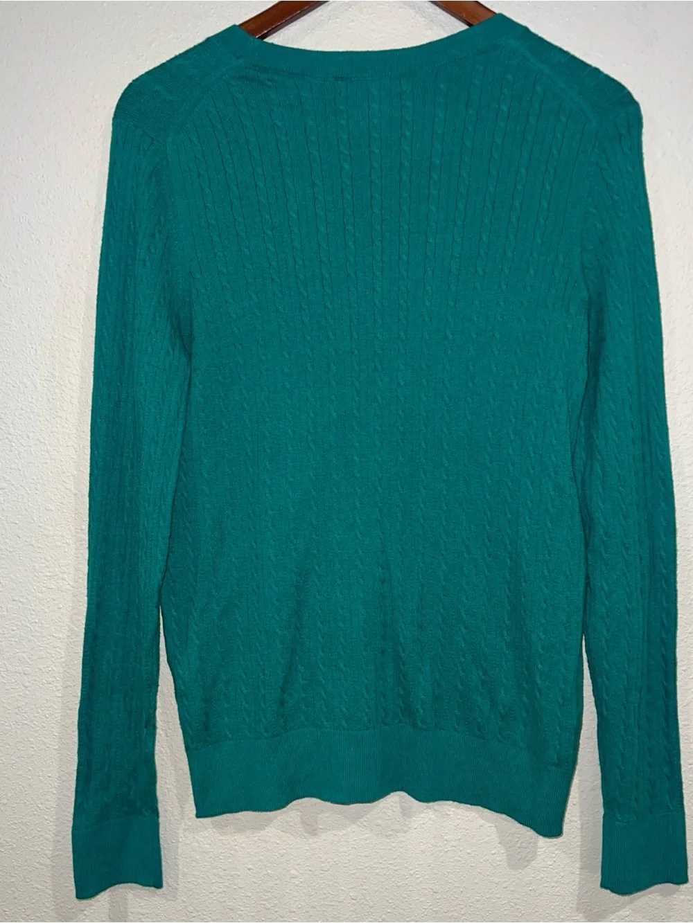 Women’s Banana Republic thin soft stretchy Holiday sweater top size Large